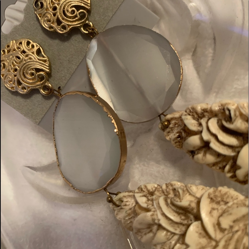 Customer High-End Engraved Floral Jewelry Piece! BEAUTIFUL YA’LL! New! No tag!